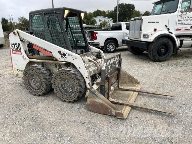 Bobcat S130 Minicarregadeiras