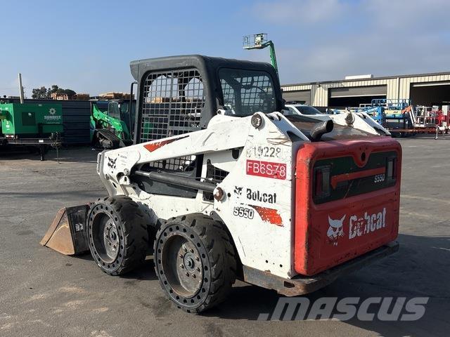 Bobcat S550 Minicarregadeiras
