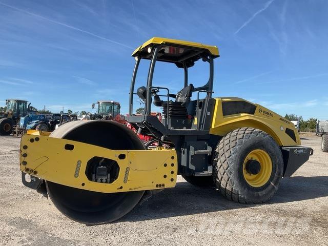 Bomag BW211D-5 Cilindros Compactadores monocilíndricos