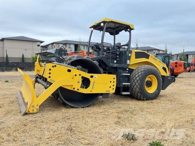 Bomag BW213DH Cilindros Compactadores monocilíndricos