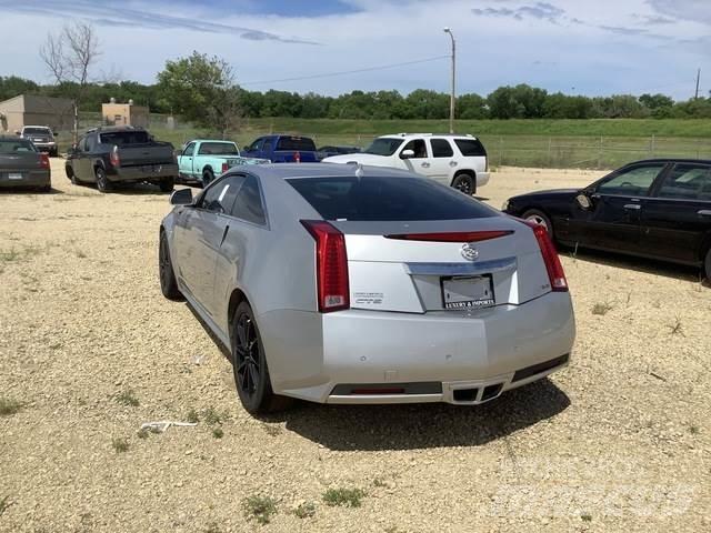 Cadillac CTS Automóvel