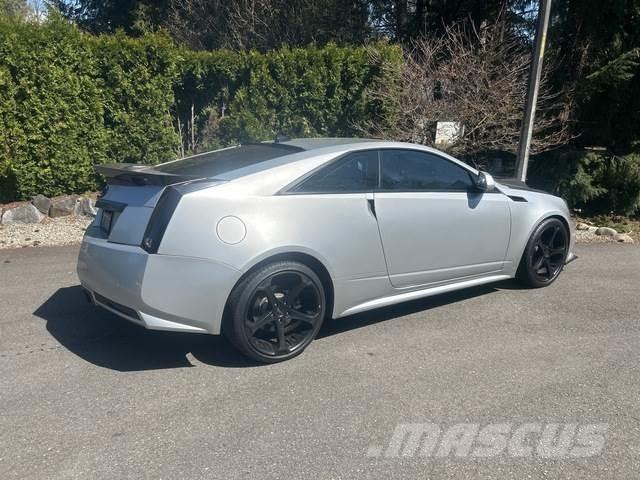 Cadillac CTS Automóvel
