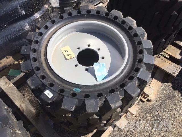  Camso SKS792S Pneus