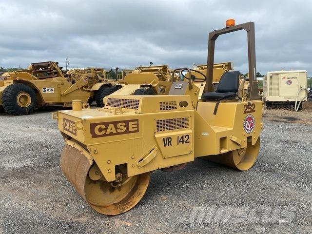 CASE 252 Cilindros Compactadores tandem
