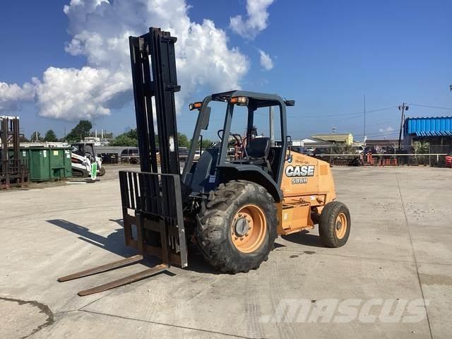 CASE 586H 2WD Empilhadores todo-terreno
