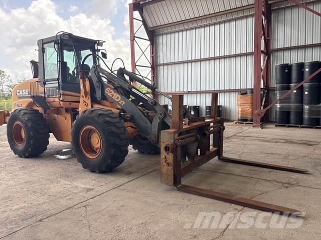 CASE 621DXT Carregadeiras de rodas