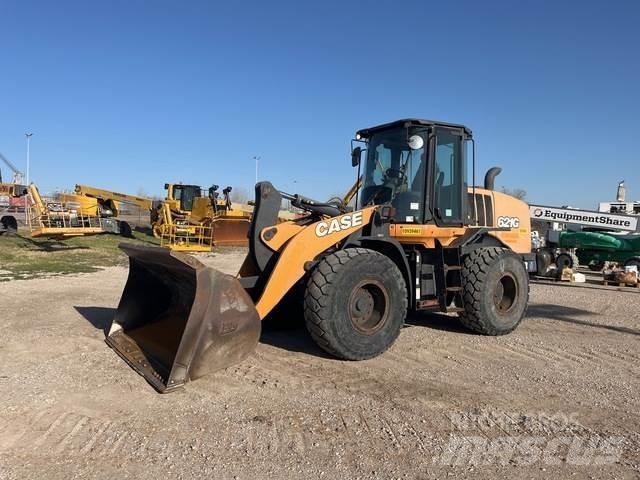 CASE 621G Carregadeiras de rodas