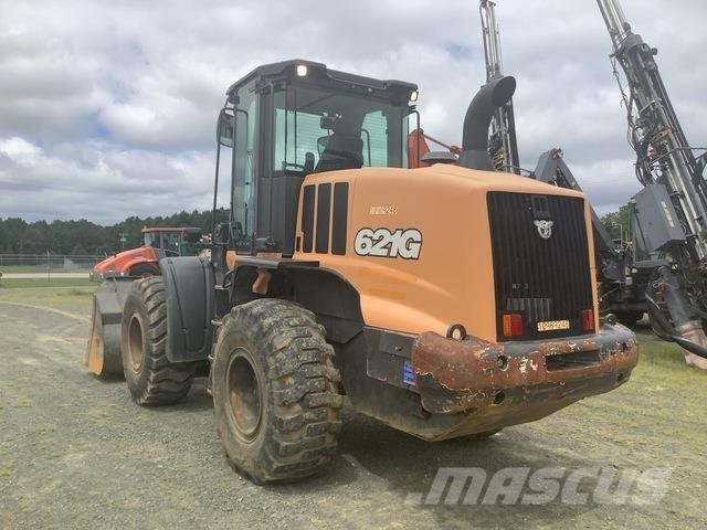 CASE 621G Carregadeiras de rodas
