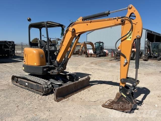 CASE CX37C Escavadeiras de esteiras