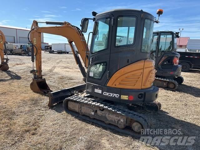 CASE CX37C Escavadeiras de esteiras