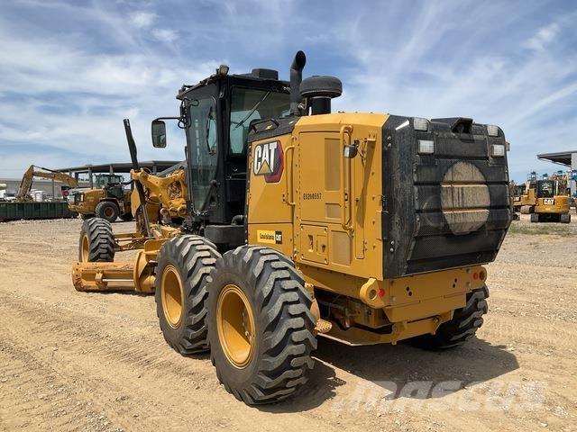 CAT 140 Motoniveladoras