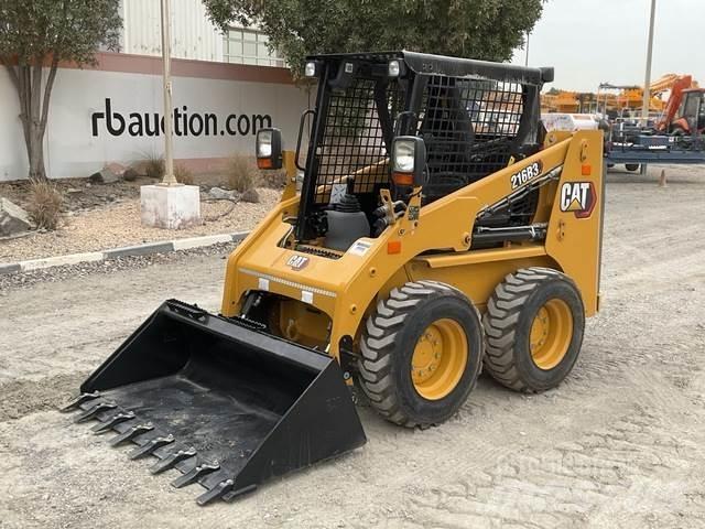 CAT 216B3 Minicarregadeiras
