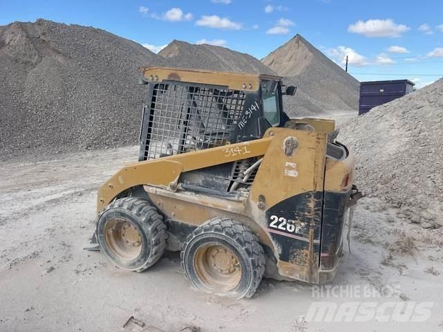 CAT 226B Minicarregadeiras