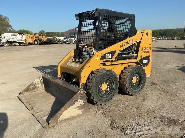 CAT 226B3 Minicarregadeiras