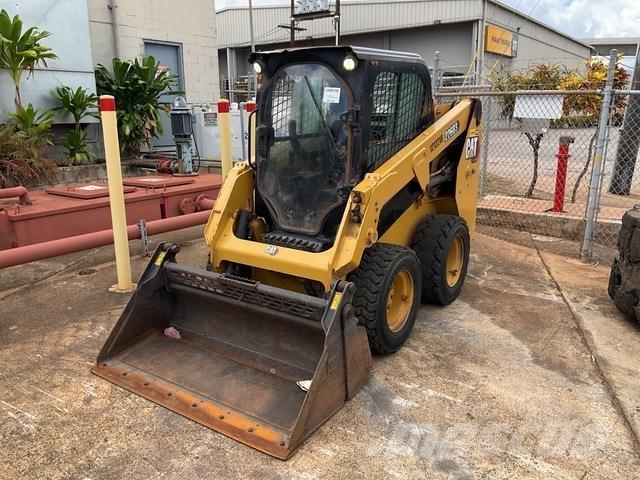 CAT 226D3 Minicarregadeiras