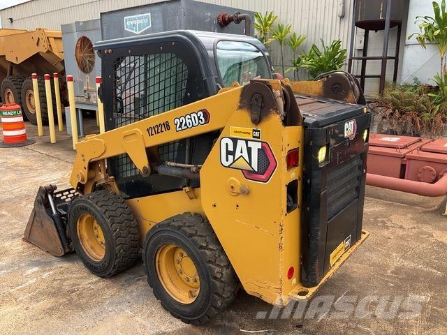 CAT 226D3 Minicarregadeiras