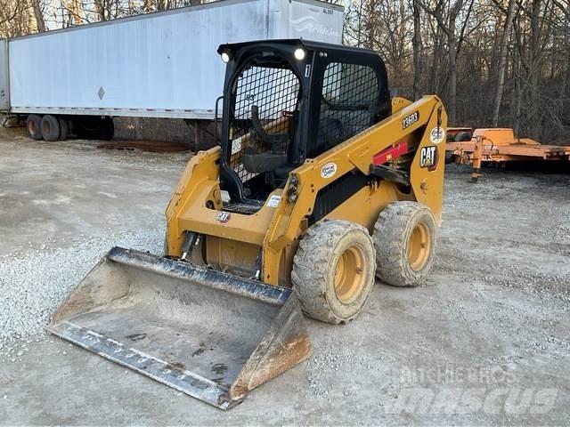 CAT 236D3 Minicarregadeiras