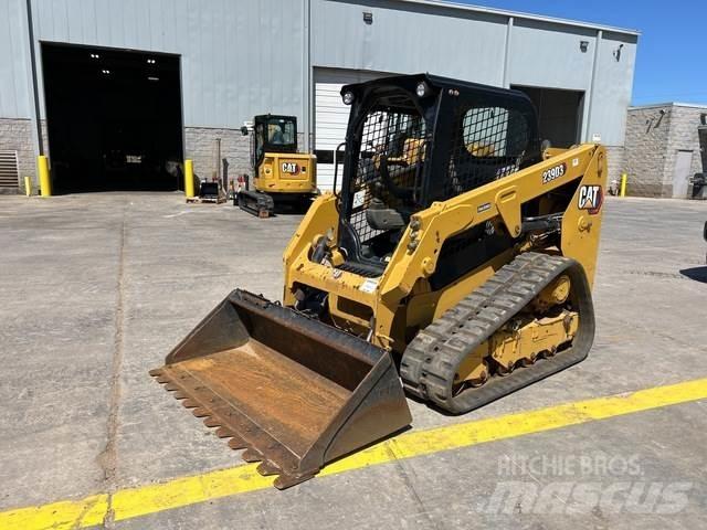 CAT 239D3 Minicarregadeiras