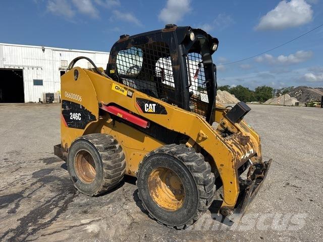 CAT 246C Minicarregadeiras