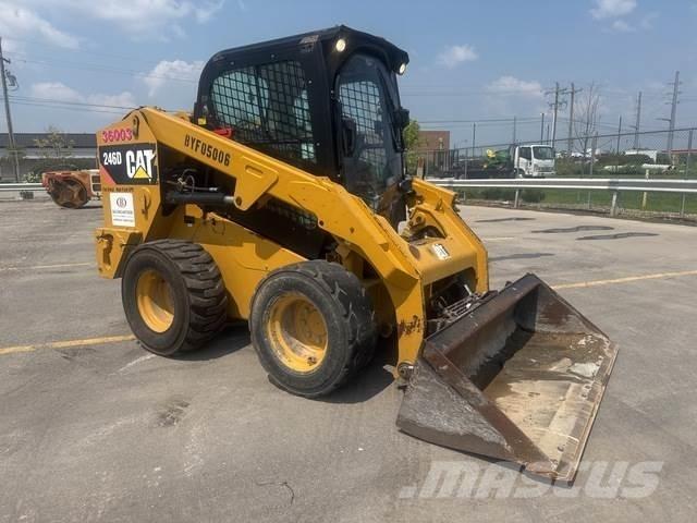 CAT 246D Minicarregadeiras
