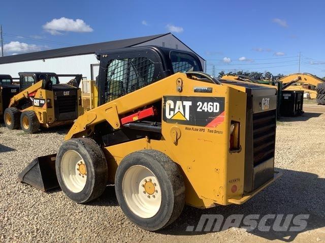 CAT 246D Minicarregadeiras