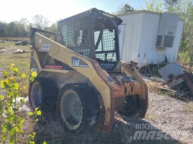 CAT 252B Minicarregadeiras