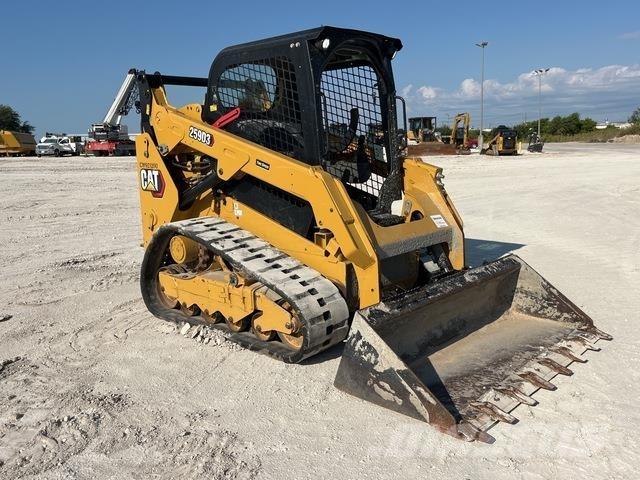 CAT 259D3 Minicarregadeiras