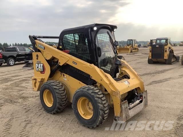 CAT 262D3 Minicarregadeiras