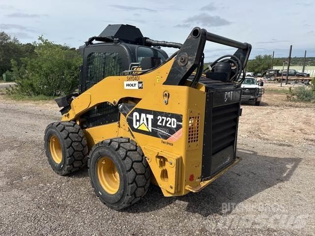 CAT 272D XHP Minicarregadeiras