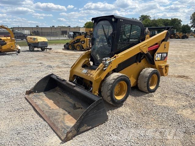 CAT 272D2 XHP Minicarregadeiras