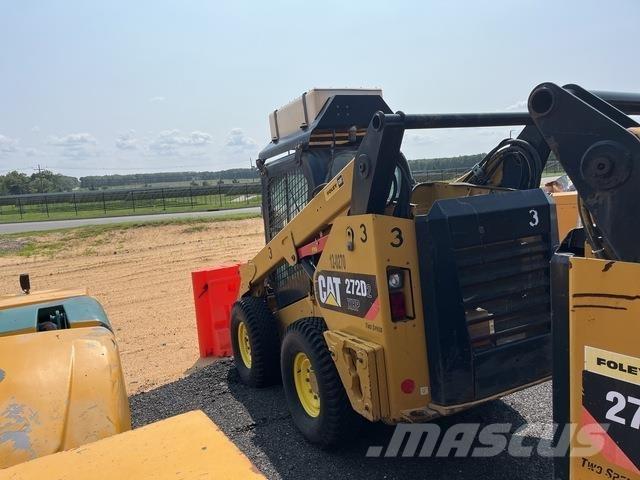 CAT 272D2XHP Minicarregadeiras
