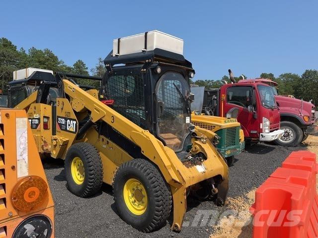CAT 272D2XHP Minicarregadeiras