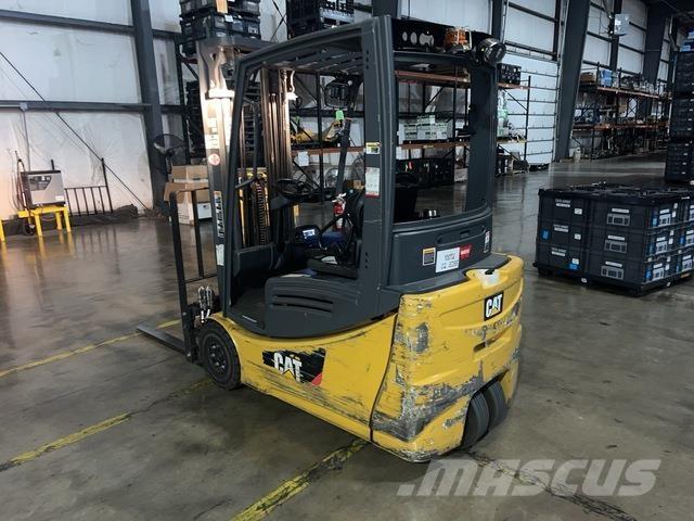 CAT 2ET3000 Empilhadores eléctricos