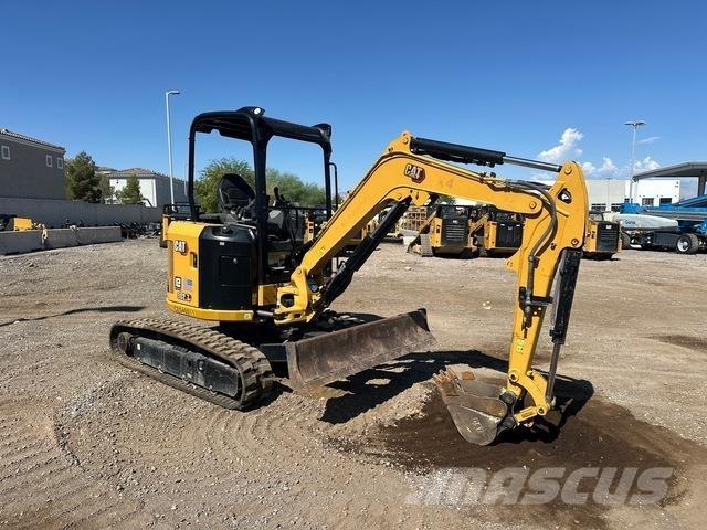 CAT 302.7 Escavadeiras de esteiras