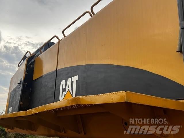 CAT 390DL Escavadeiras de esteiras