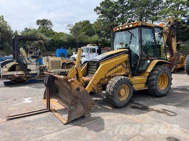 CAT 420D Retroescavadeiras