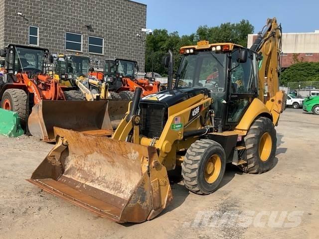 CAT 450F Retroescavadeiras