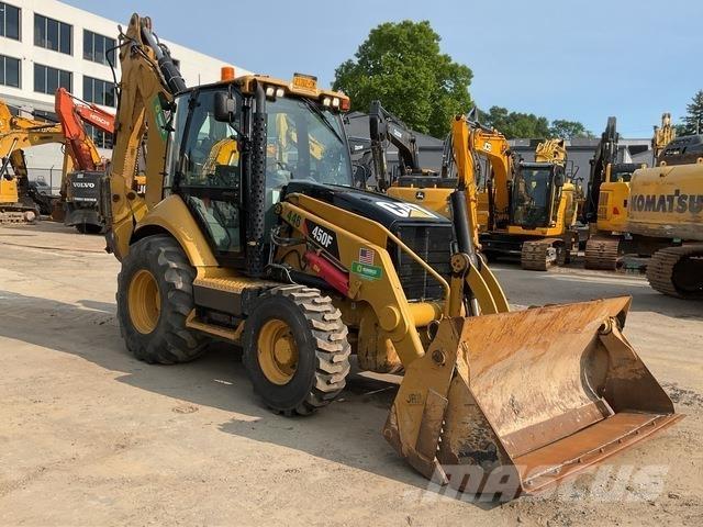 CAT 450F Retroescavadeiras