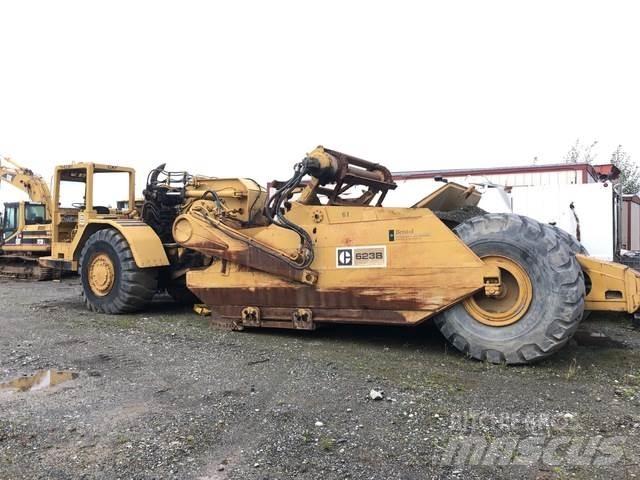 CAT 623B Raspadores