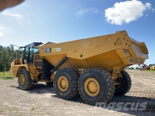 CAT 730 Caminhões articulados