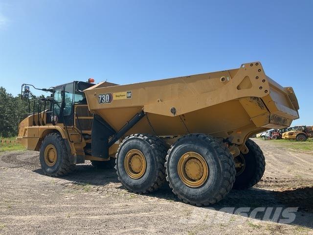 CAT 730 Caminhões articulados