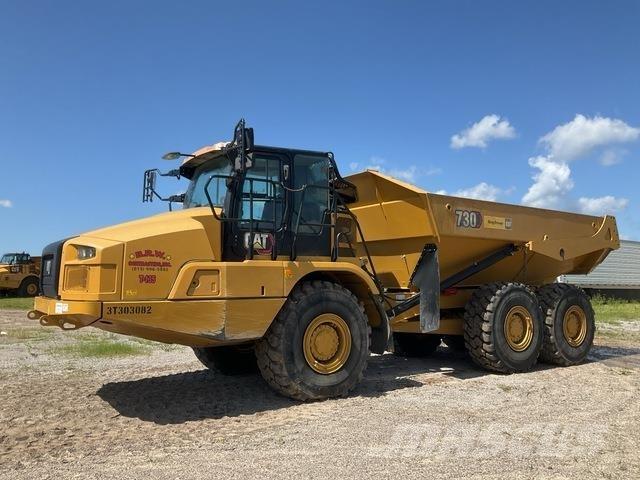 CAT 730 Caminhões articulados