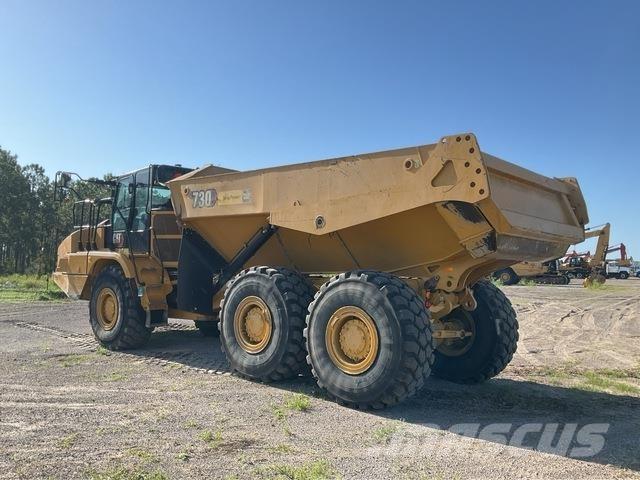 CAT 730 Caminhões articulados