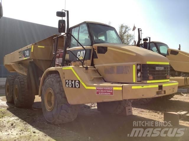 CAT 740 Caminhões articulados