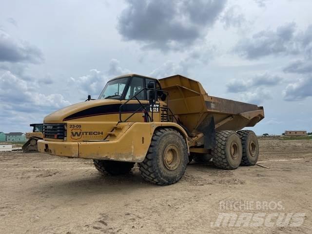 CAT 740 Caminhões articulados