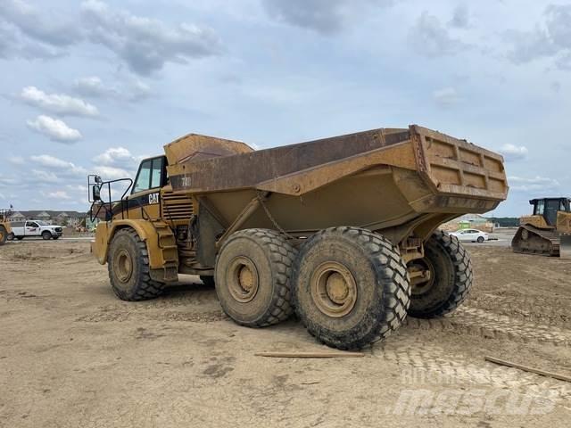 CAT 740 Caminhões articulados