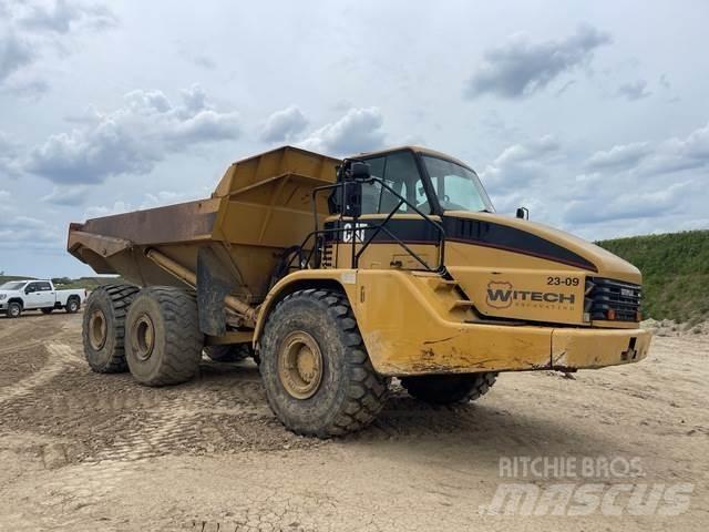 CAT 740 Caminhões articulados