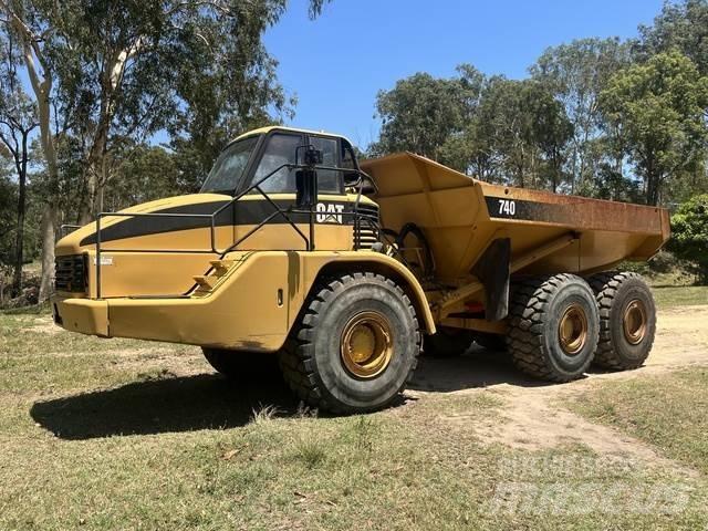 CAT 740 Caminhões articulados