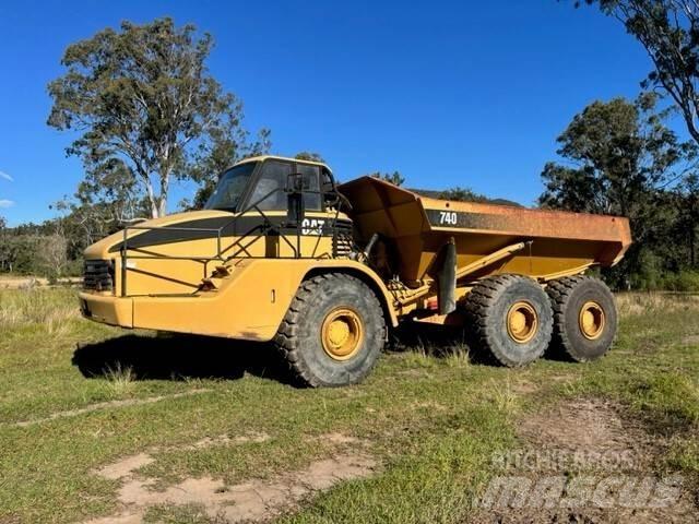 CAT 740 Caminhões articulados