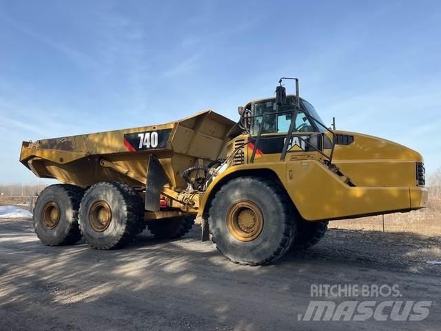 CAT 740 Caminhões articulados